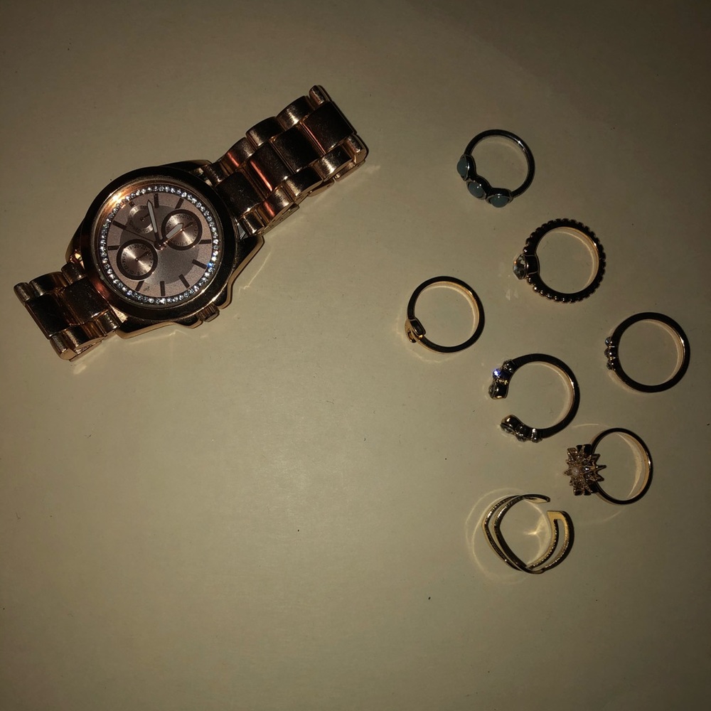 Bundle of rings and watch